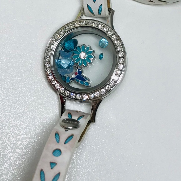 Origami Owl White Leather Wrap Bracelet 6”-7 1/4" - Picture 4 of 11